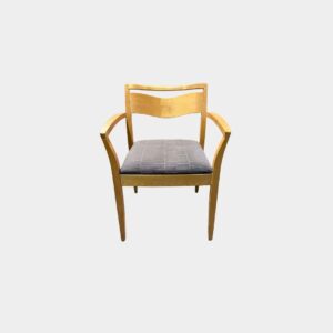 Knoll Studio Ricchio